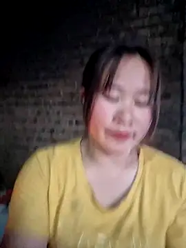 Snapshot of ALIENHR38 chatting on February 2026 05:28:02 AM ALIENHR38 online show from February 2026 05:28:02 AM