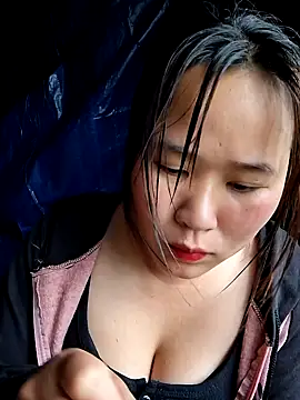 Snapshot of ALIENHR38 chatting on March 2026 01:20:02 AM ALIENHR38 online show from March 2026 01:20:02 AM