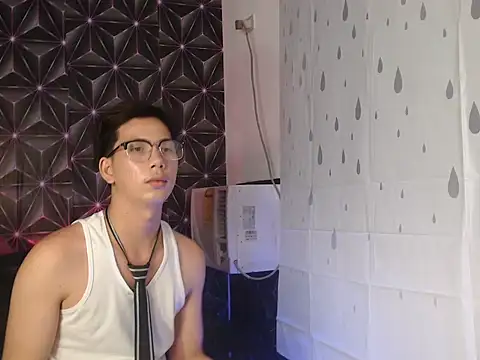 ursweet jade online show from September 2025 01:35:02 PM