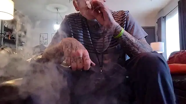 MRTATTWO online show from September 2025 10:35:01 PM