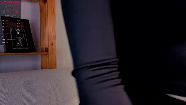 Snapshot of MarnaHarbor chatting on November 2025 11:30:01 AM MarnaHarbor online show from November 2025 11:30:01 AM