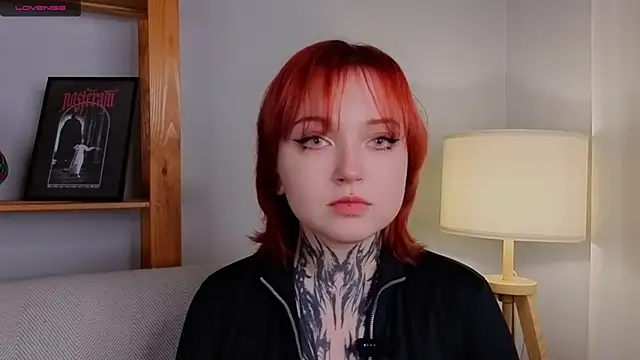 Snapshot of MarnaHarbor chatting on November 2025 02:12:02 PM MarnaHarbor online show from November 2025 02:12:02 PM