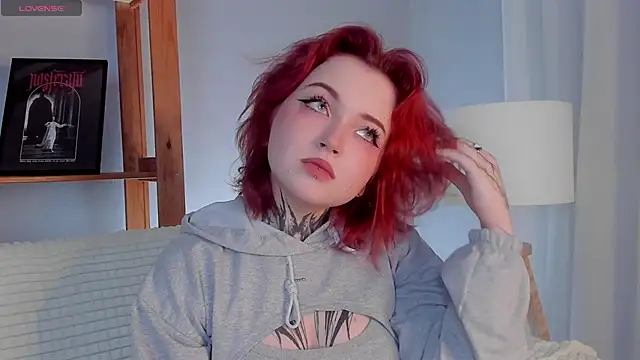 Snapshot of MarnaHarbor chatting on November 2025 11:23:02 AM MarnaHarbor online show from November 2025 11:23:02 AM