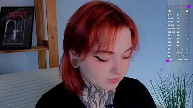 Snapshot of MarnaHarbor chatting on November 2025 11:13:01 AM MarnaHarbor online show from November 2025 11:13:01 AM