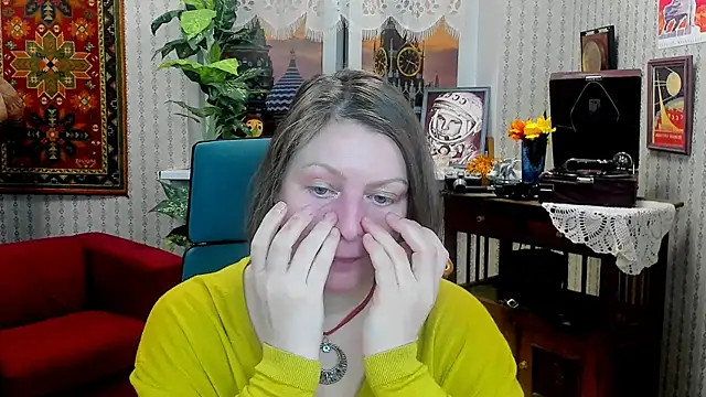 Snapshot of TiffanyBrauny chatting on October 2025 01:56:01 PM TiffanyBrauny online show from October 2025 01:56:01 PM