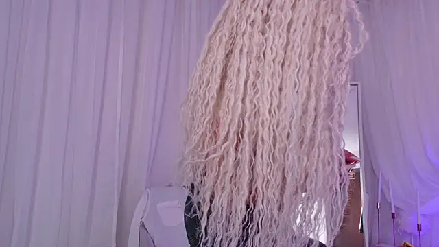 Lilit 1Love online show from October 2025 04:36:02 PM