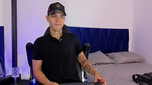 john mystic online show from October 2025 02:20:01 AM