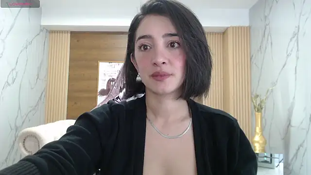 sara lopez s online show from April 2026 01:49:01 PM