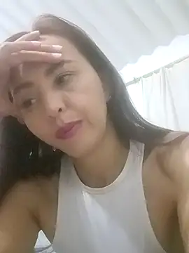 zaira spice online show from May 2026 11:13:01 PM