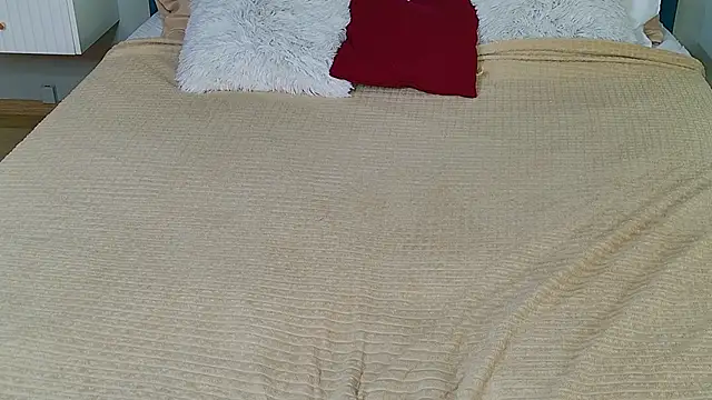 Evie Vall online show from November 2025 03:39:01 PM