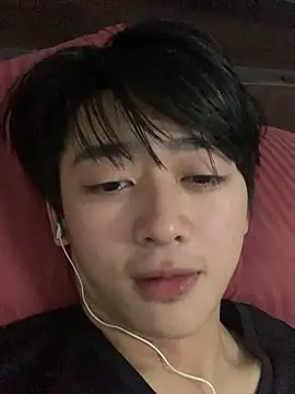 Snapshot of nowariwish chatting on April 2026 08:33:02 PM nowariwish online show from April 2026 08:33:02 PM