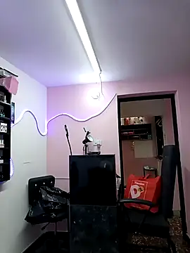 GabyMontenegro online show from October 2025 05:59:01 PM