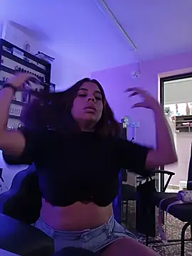 GabyMontenegro online show from November 2025 06:51:01 PM