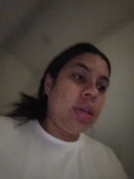 Snapshot of GabyMontenegro chatting on April 2026 11:48:01 AM GabyMontenegro online show from April 2026 11:48:01 AM