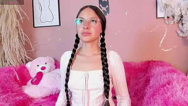 Snapshot of Annie__2 chatting on October 2025 03:09:02 AM Annie 2 online show from October 2025 03:09:02 AM