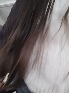 KittyHoleshot87 online show from February 2026 02:26:02 PM