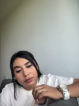 Sophie Dreamss online show from April 2026 08:14:01 PM