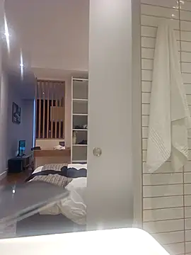 trickyOne online show from October 2025 04:26:02 PM