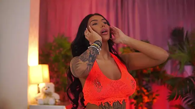 AishaaDevoe online show from January 2026 08:23:01 PM