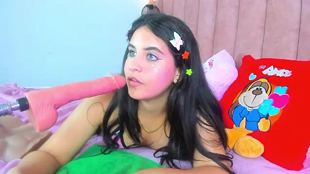 LizzyOlsen online show from November 2025 09:08:01 AM