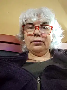 Lady Silver online show from October 2025 12:58:01 AM