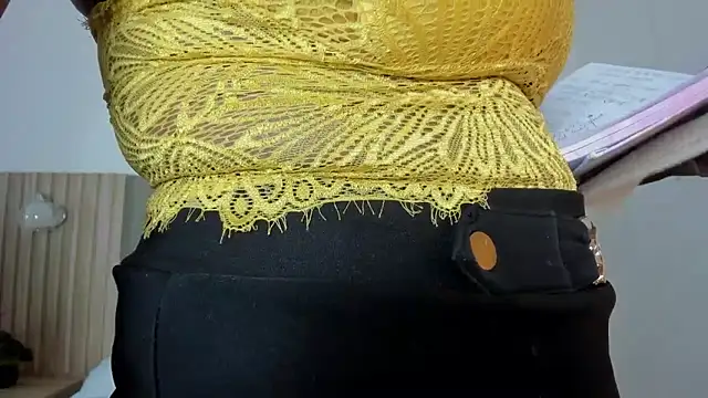 coral15  online show from December 2025 02:27:01 AM