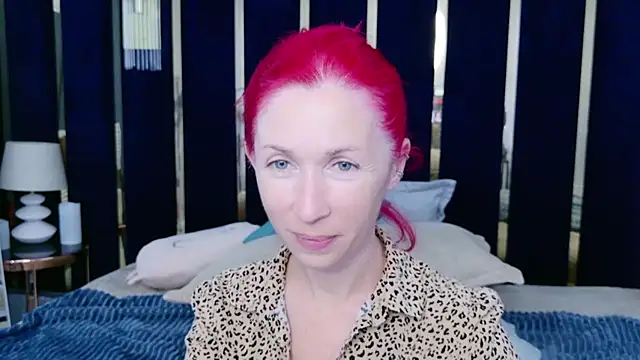 Sofia Lix online show from September 2025 05:46:02 PM