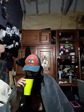 hairy mannn online show from December 2025 05:04:02 AM