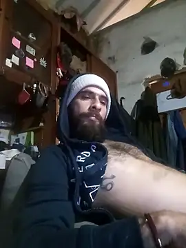 Snapshot of hairy_mannn chatting on May 2026 04:56:02 PM hairy mannn online show from May 2026 04:56:02 PM