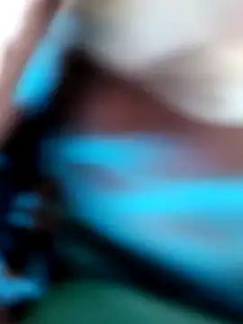 Snapshot of roxyrougee chatting on November 2025 12:38:01 PM roxyrougee online show from November 2025 12:38:01 PM