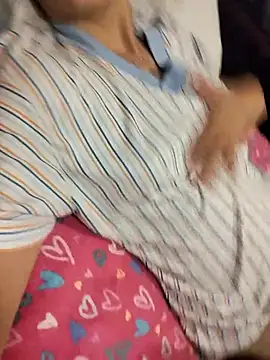 Snapshot of roxyrougee chatting on December 2025 03:12:02 AM roxyrougee online show from December 2025 03:12:02 AM