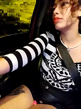 roxyrougee online show from December 2025 08:31:02 AM