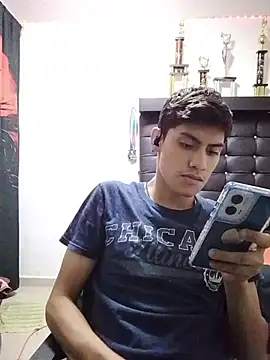Snapshot of aispuro8505 chatting on July 2026 06:09:01 AM aispuro8505 online show from July 2026 06:09:01 AM