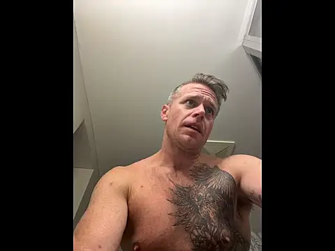 Snapshot of DILFiGuess11 chatting on June 2026 05:02:02 PM DILFiGuess11 online show from June 2026 05:02:02 PM