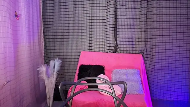 Kayleemorales online show from January 2026 05:40:01 PM