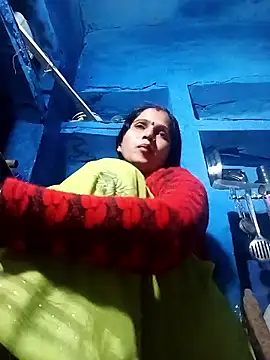 Jooli xx online show from January 2026 01:24:02 PM