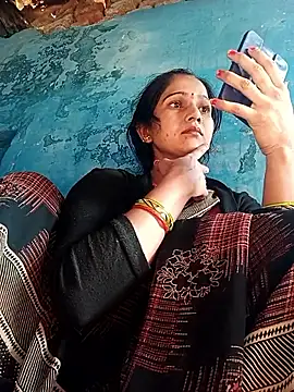 Jooli xx online show from March 2026 02:59:01 AM