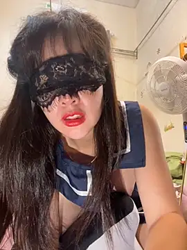 Snapshot of LimeLy chatting on September 2025 07:52:01 PM LimeLy online show from September 2025 07:52:01 PM