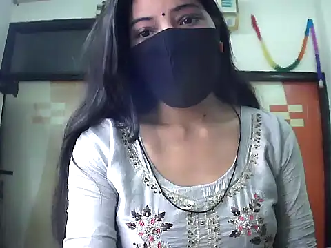 Lalita thakur online show from December 2025 03:19:01 PM