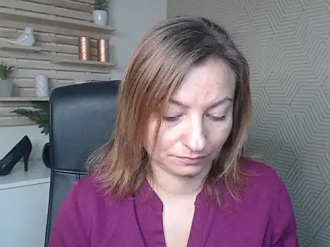 angelaSamt online show from September 2025 05:34:02 AM