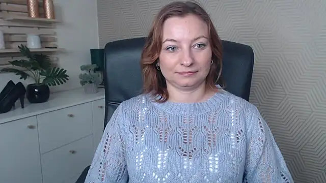 angelaSamt online show from November 2025 06:34:01 AM