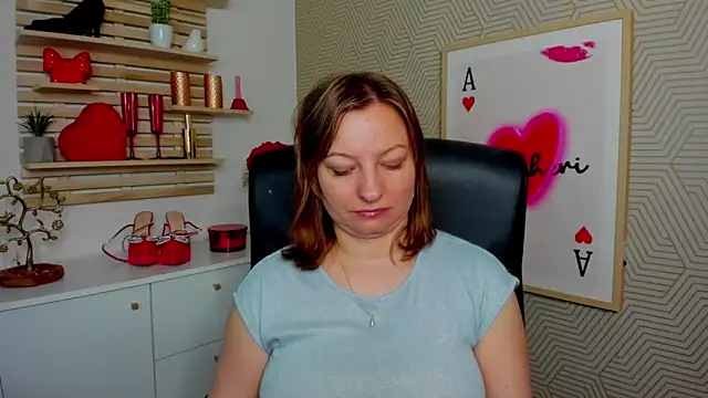 Snapshot of angelaSamt chatting on April 2026 05:38:02 AM angelaSamt online show from April 2026 05:38:02 AM