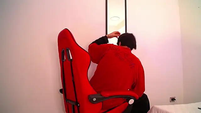 Anhonymus  online show from December 2025 02:50:02 AM