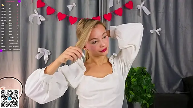 NaughtySeraphine online show from February 2026 05:15:01 AM