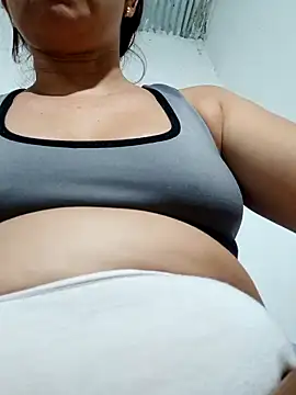 Amanda39 online show from October 2025 08:28:02 PM