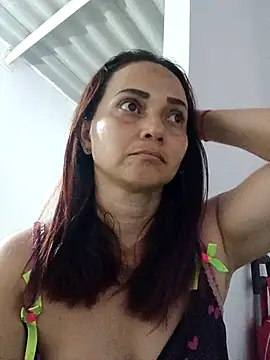 Amanda39 online show from April 2026 01:25:01 AM