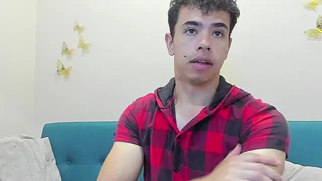 Snapshot of Muscle_Scott chatting on October 2025 12:03:01 PM Muscle Scott online show from October 2025 12:03:01 PM