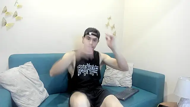 Snapshot of Muscle_Scott chatting on October 2025 12:14:02 PM Muscle Scott online show from October 2025 12:14:02 PM