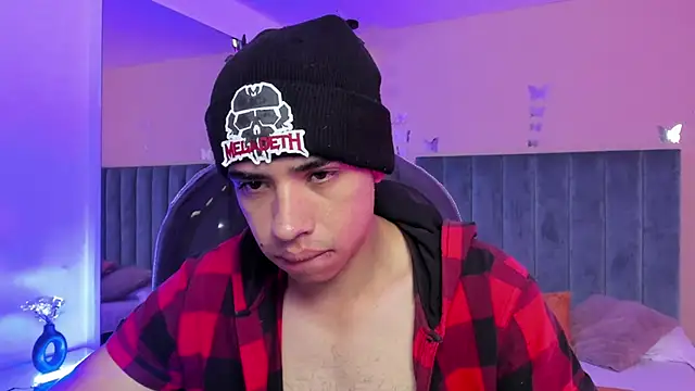 Snapshot of Muscle_Scott chatting on November 2025 12:38:01 PM Muscle Scott online show from November 2025 12:38:01 PM