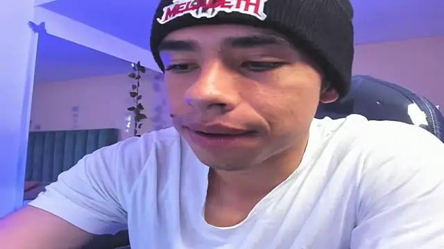 Snapshot of Muscle_Scott chatting on November 2025 12:41:02 PM Muscle Scott online show from November 2025 12:41:02 PM